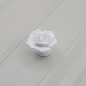 มือจับรูปดอกไม้